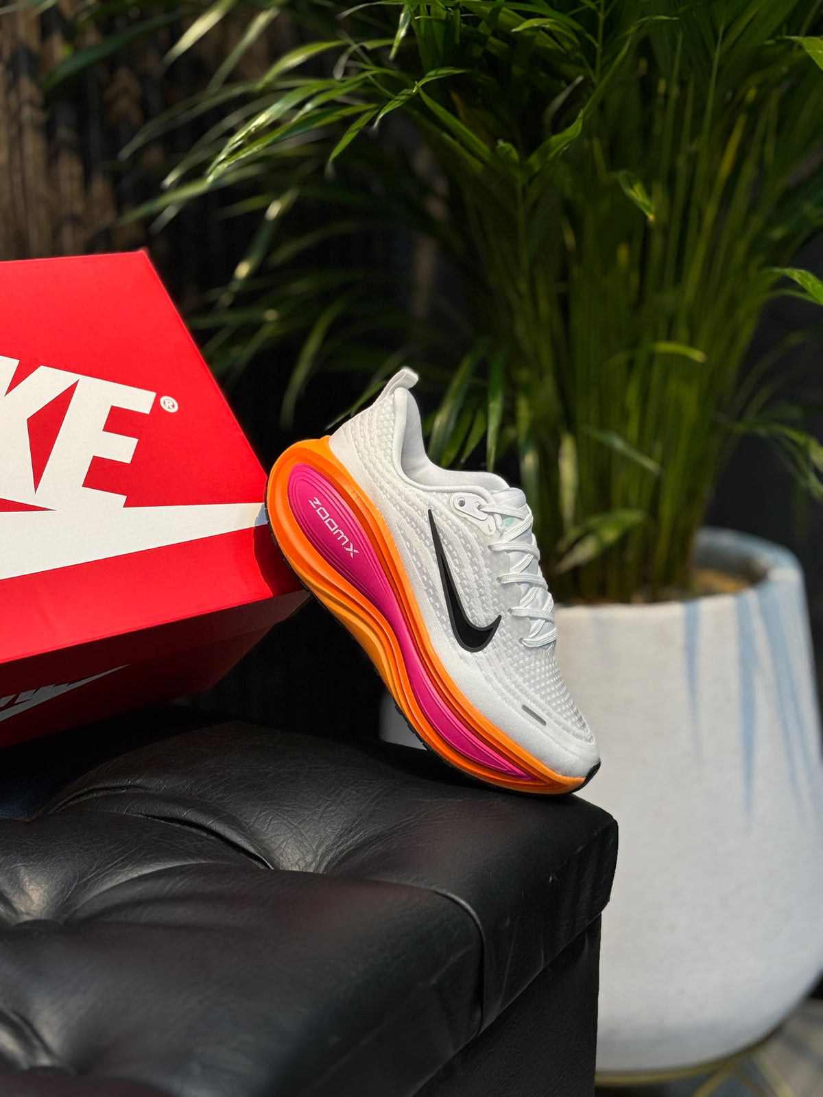 NIKE VOMERO PLUS