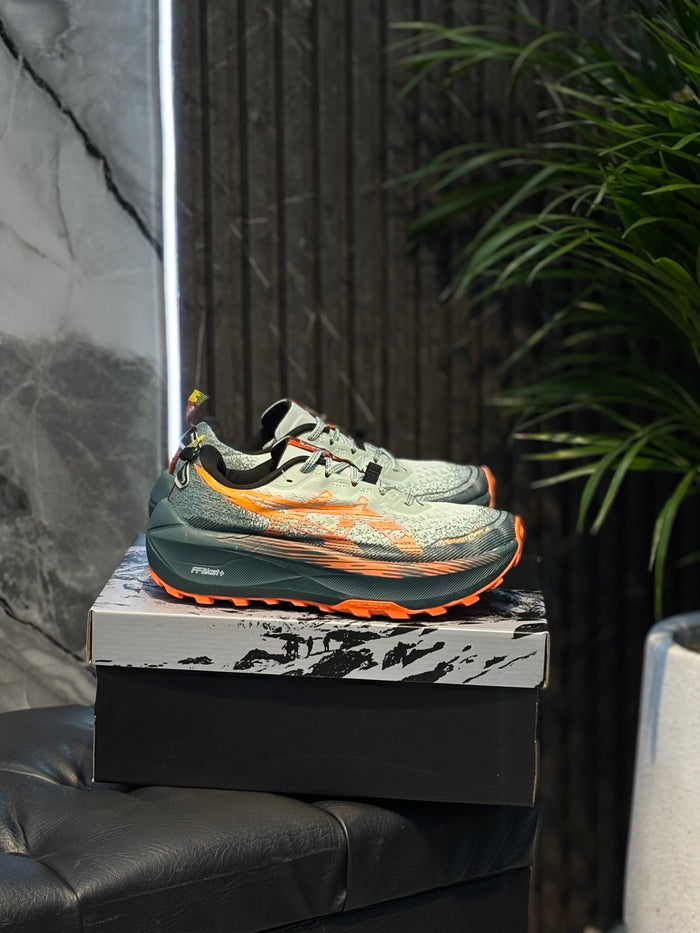 ASICS TRABUCO MAX 4