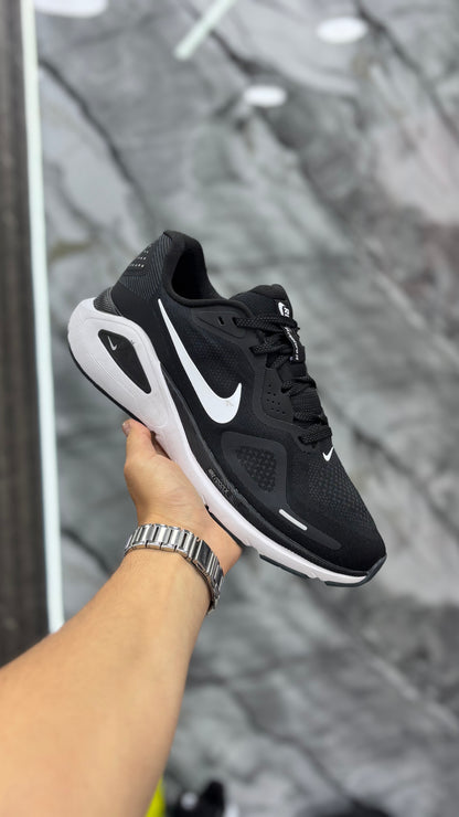 NIKE STRUCTURE