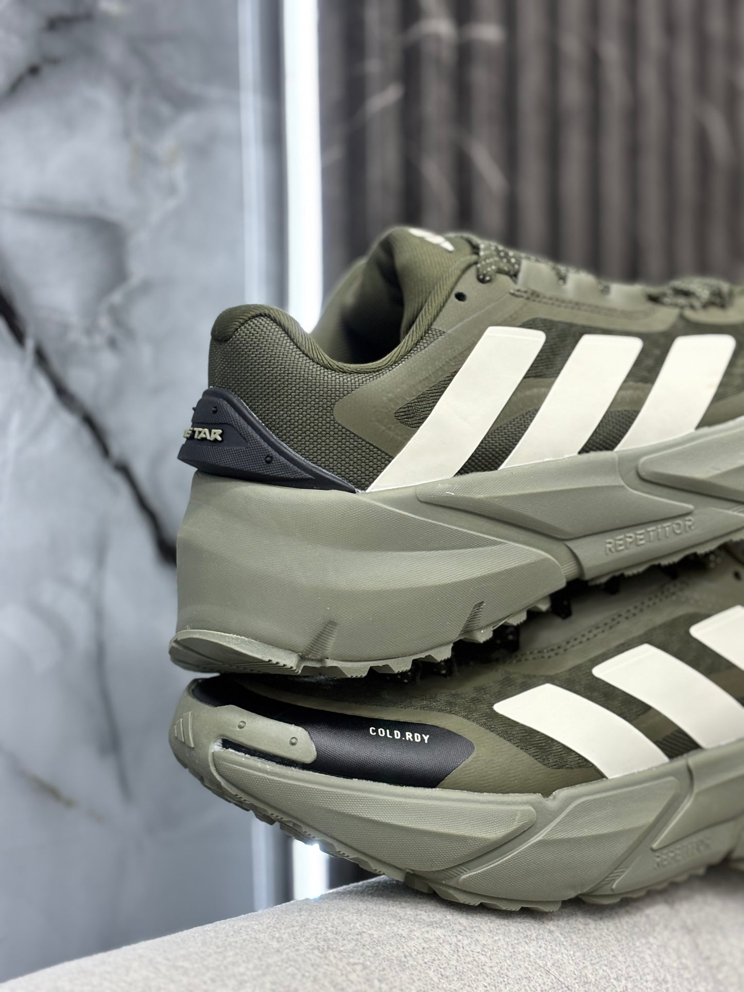 ADIDAS ADISTAR