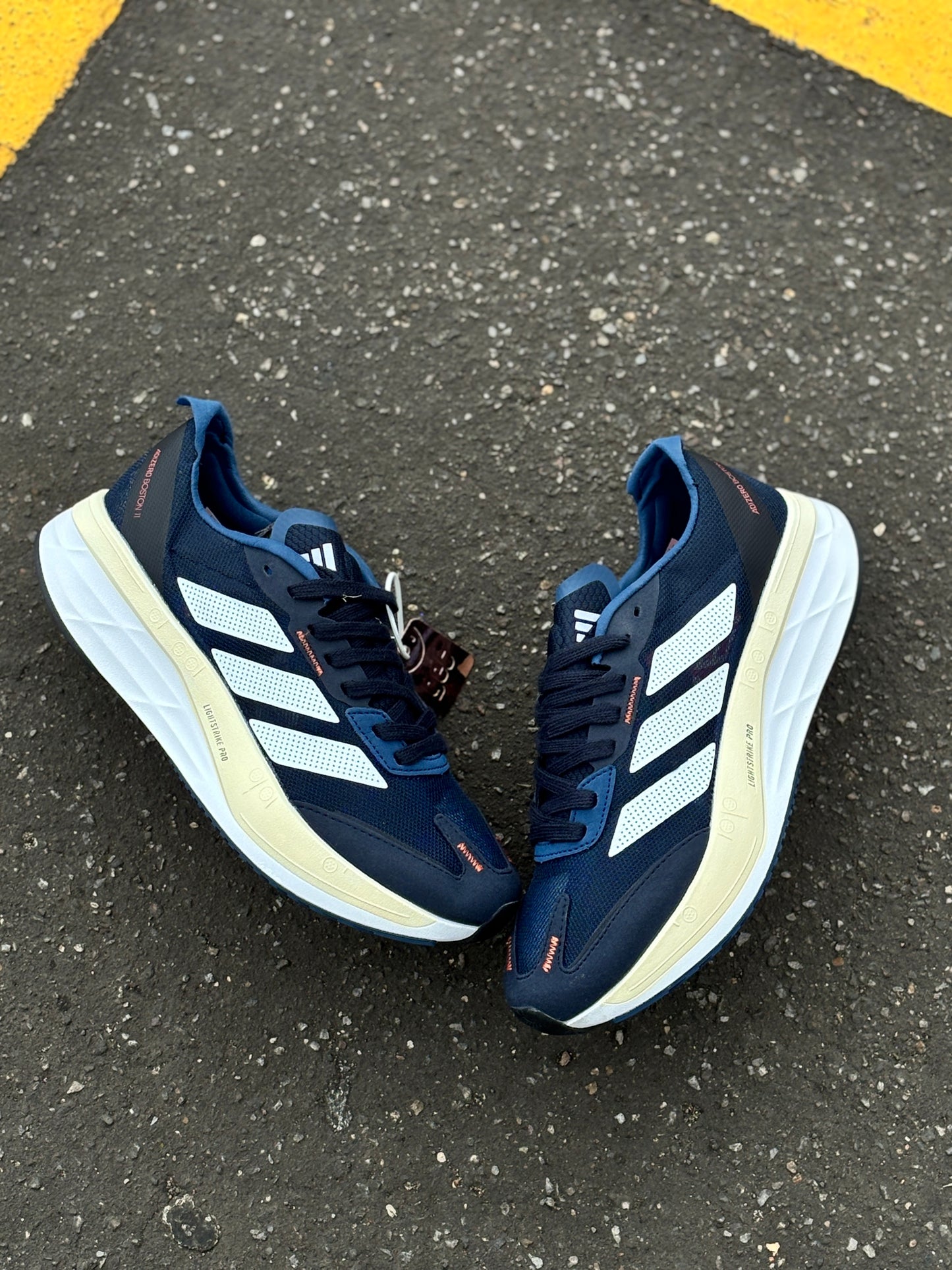 Adidas boston 11