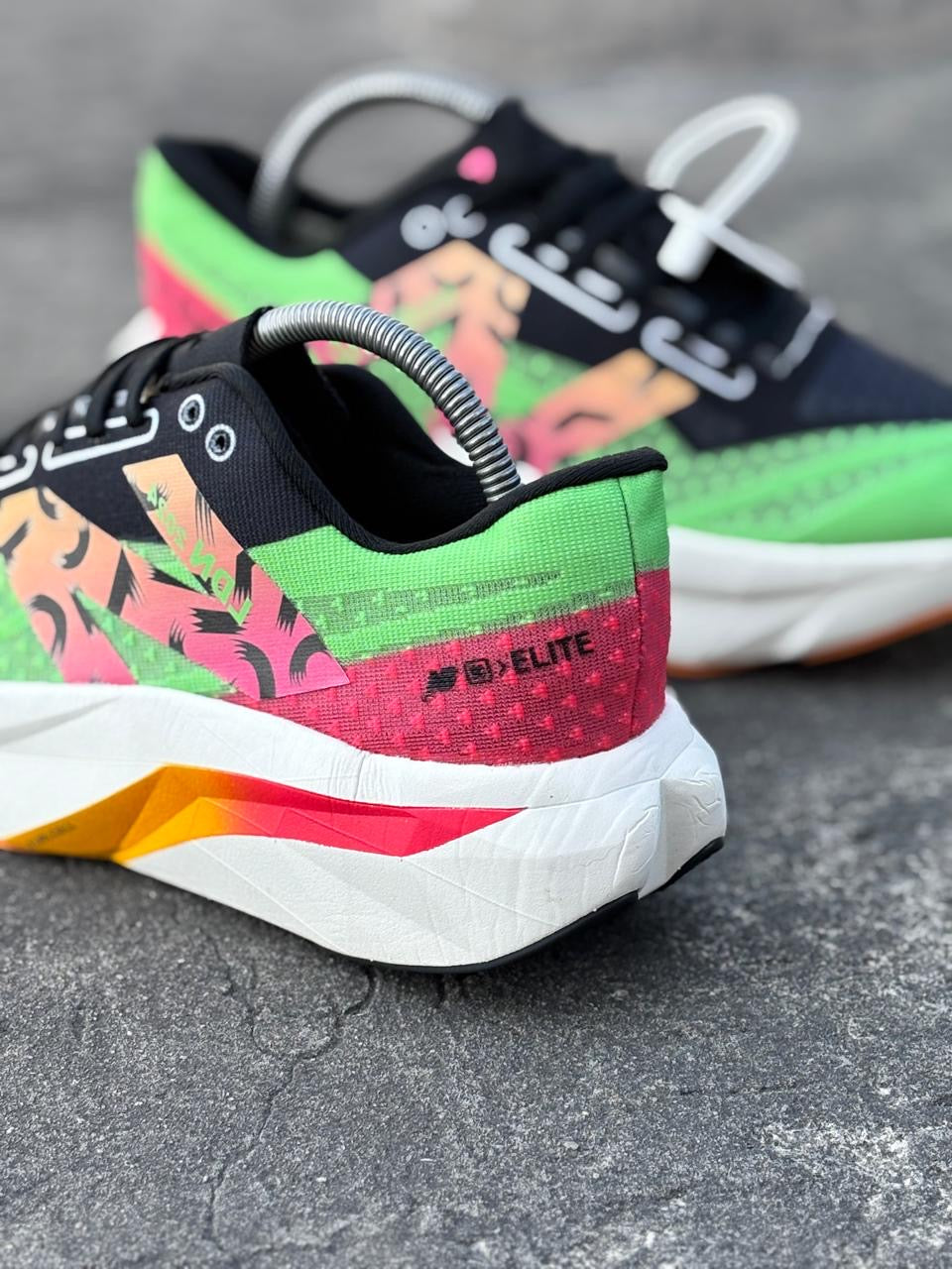 New Balance  Supercomp Elite V4