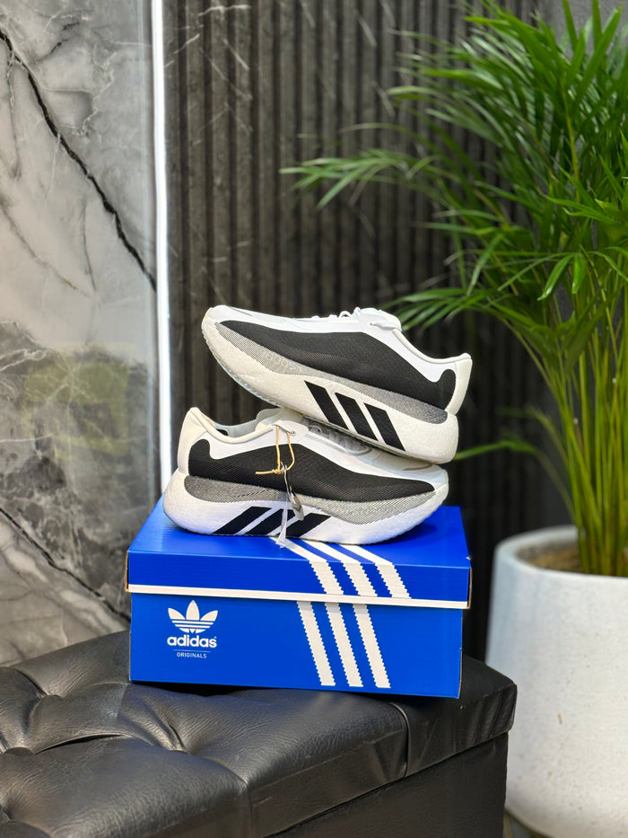 ADIDAS HYPERBOOST