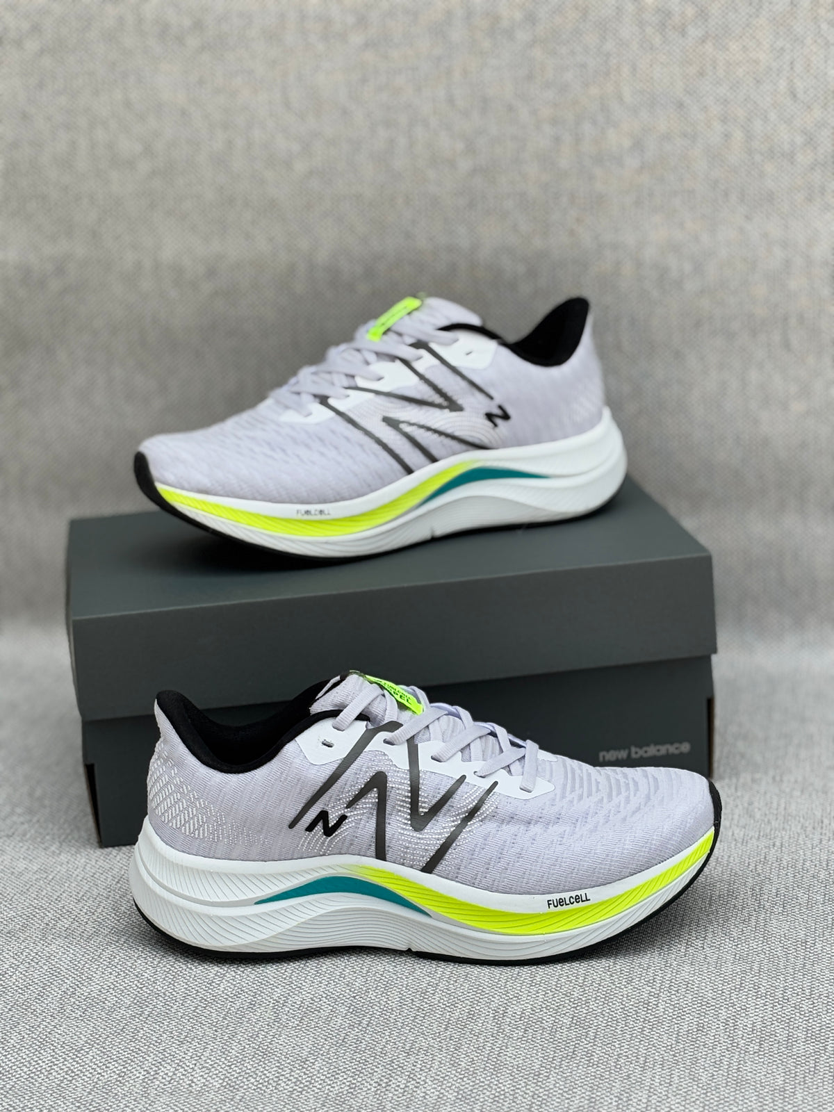 NEW BALANCE PROPEL