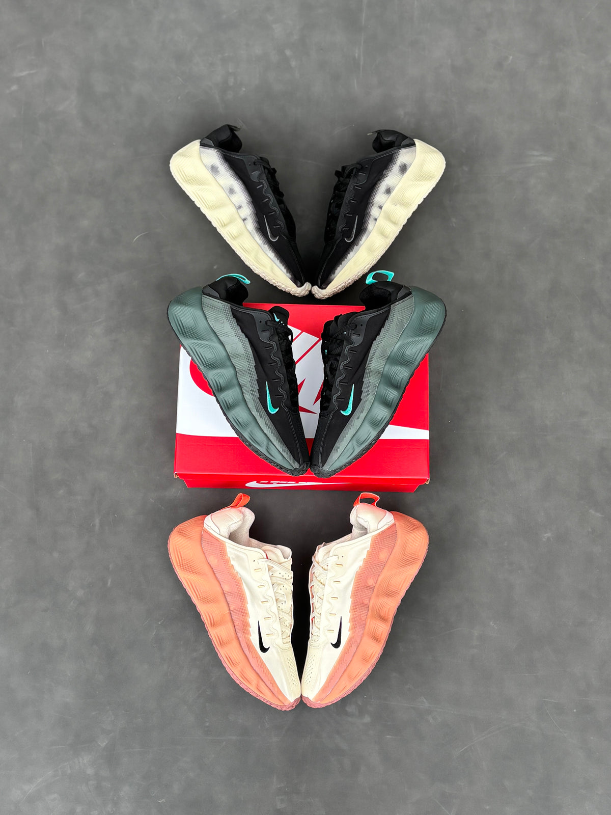 NIKE AVA ROVER
