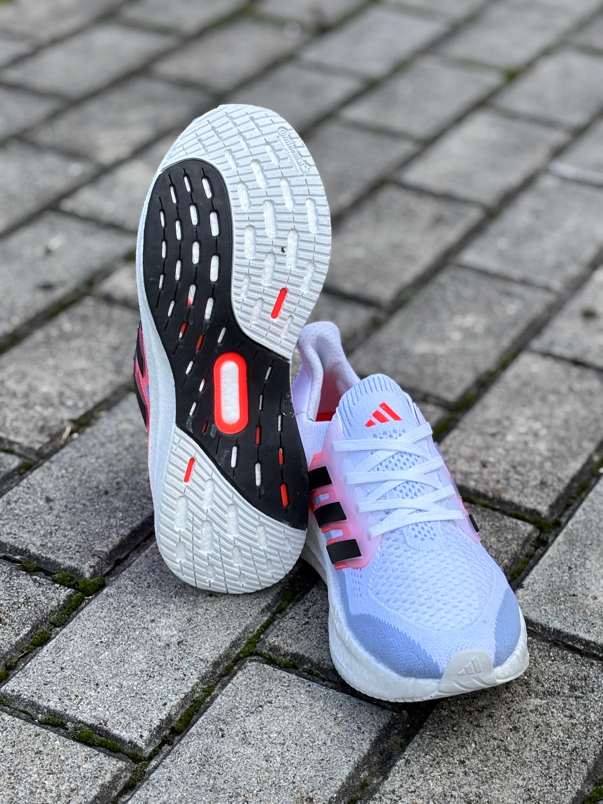 ULTRABOOST 5
