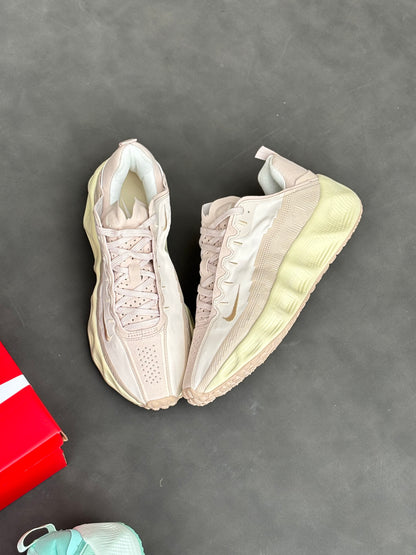 NIKE AVA ROVER