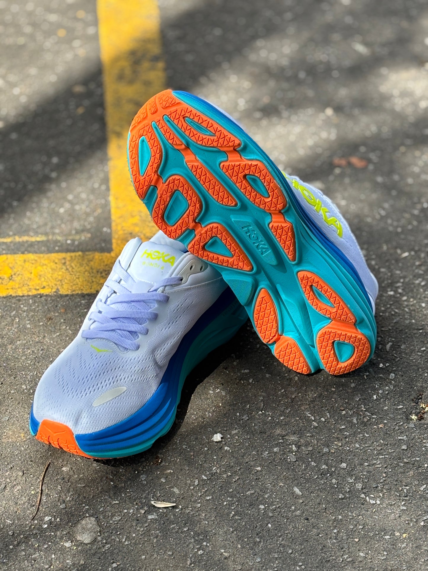 HOKA BONDI 8