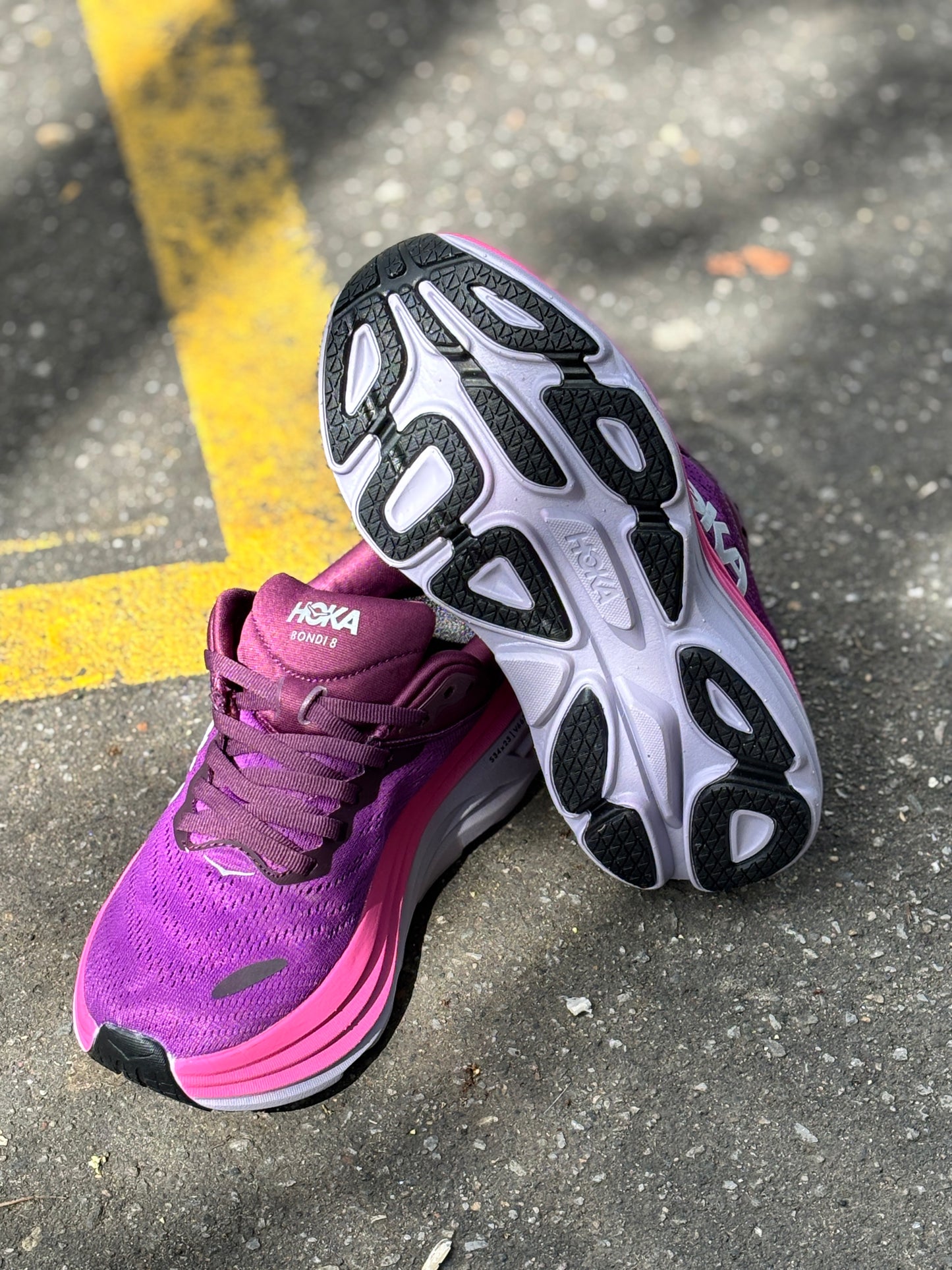 HOKA BONDI 8